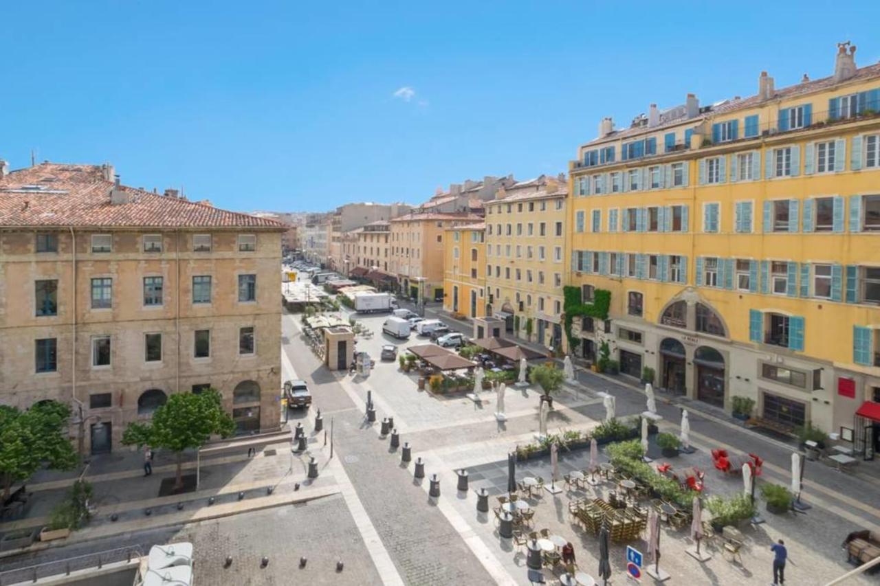 Splendide appartement sur la Place aux Huiles - Air Rental Marseille Extérieur photo